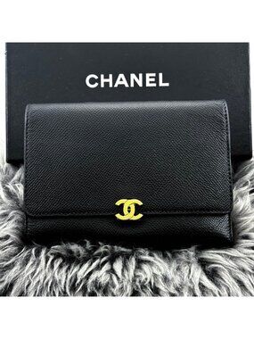 Chanel Wallet Coco Lock Trifold